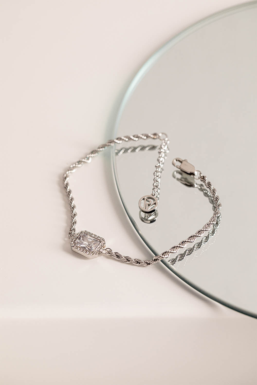 Pavé Emerald Bracelet - Image 3