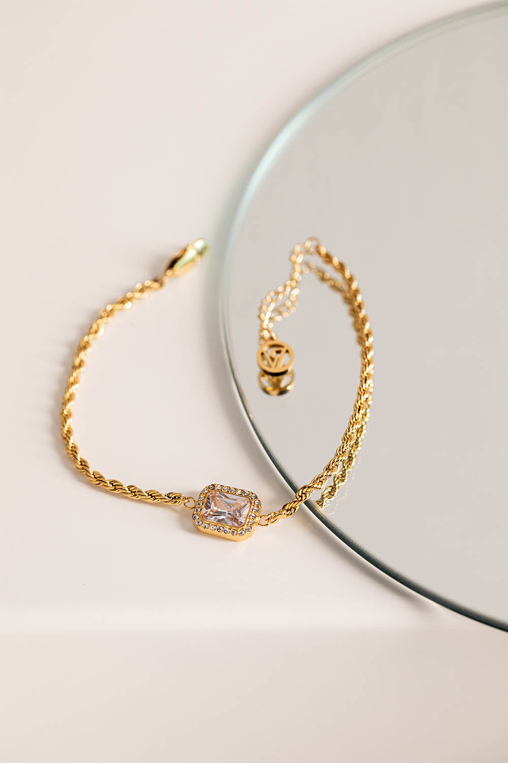 Pavé Emerald Bracelet - Image 5